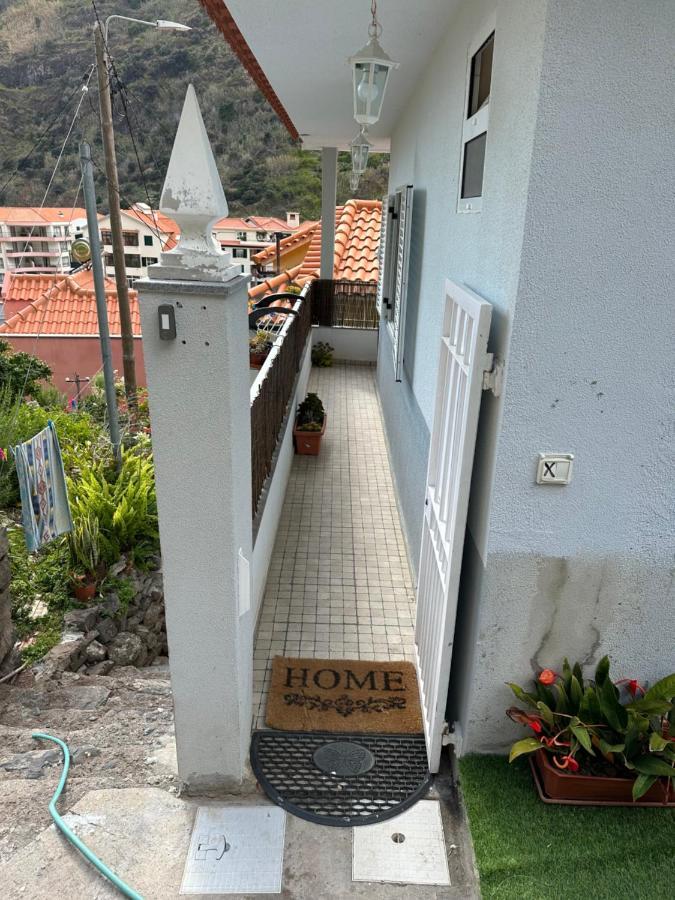 2 Bed Room Apartment , Sea View, 10 Minutes Walk To The Beach Ribeira Brava Ngoại thất bức ảnh