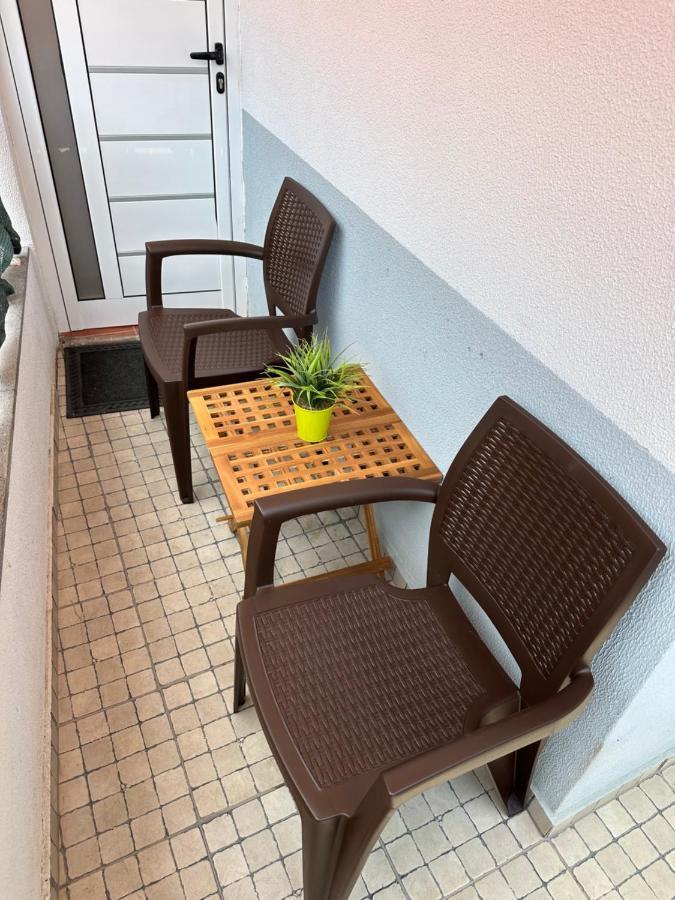 2 Bed Room Apartment , Sea View, 10 Minutes Walk To The Beach Ribeira Brava Ngoại thất bức ảnh