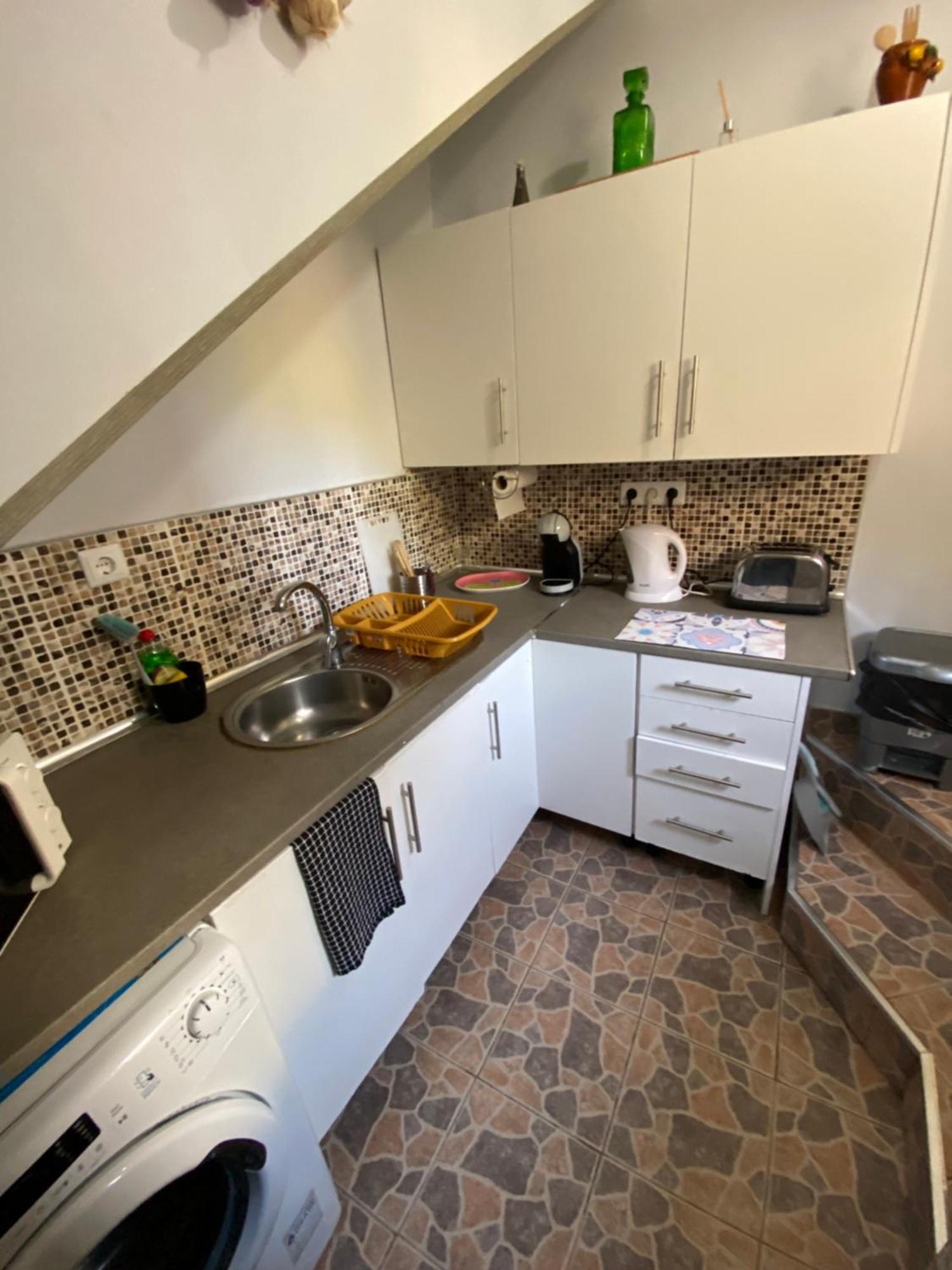 2 Bed Room Apartment , Sea View, 10 Minutes Walk To The Beach Ribeira Brava Ngoại thất bức ảnh